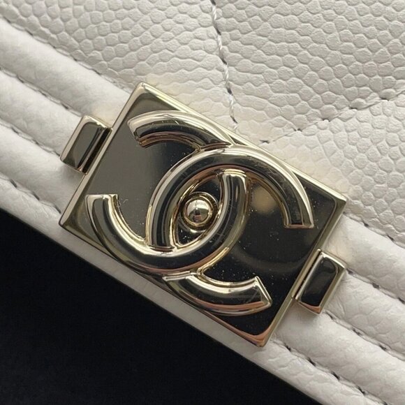 CHANEL Boy Chanel Chain Wallet Calfskin White - Picture 10 of 14